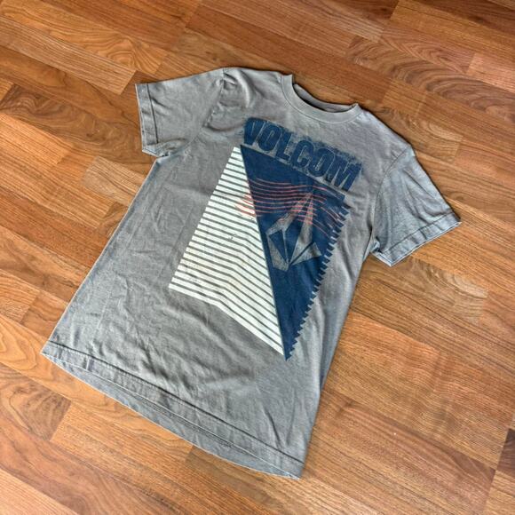 Y2K Volcom Stone Graphic T-Shirt - Picture 5 of 7